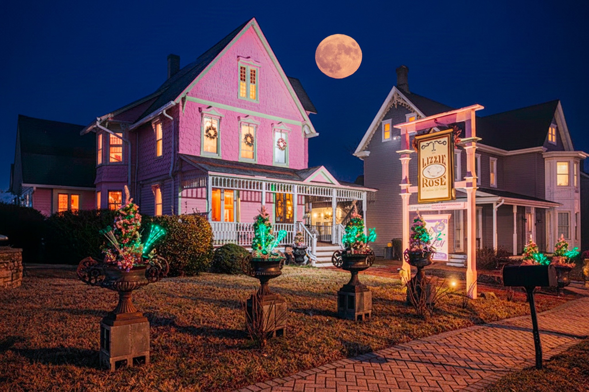 Photo of the Lizzie Rose Music Room with full moon
