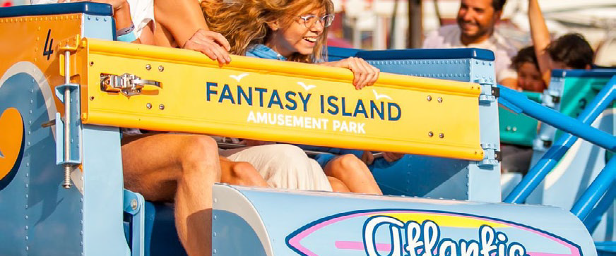 People on the Atlantic Scrambler ride at Fantasy Island Amusement Park