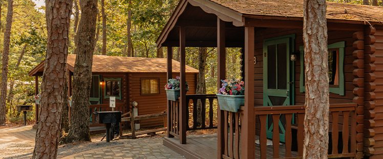 Sun Retreats (002) Cabins at campground