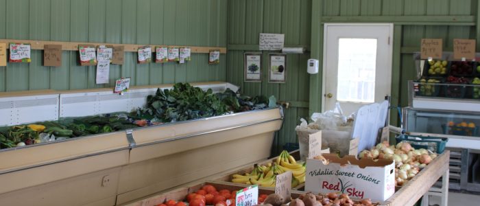 fruits in vegetables in a farmers' market