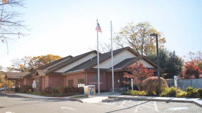 Point Pleasant boro library photo of exterior of building